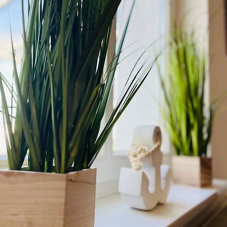 Kapitaenshaus An Der Warnow Mit Sauna Ρόστοκ Εξωτερικό φωτογραφία
