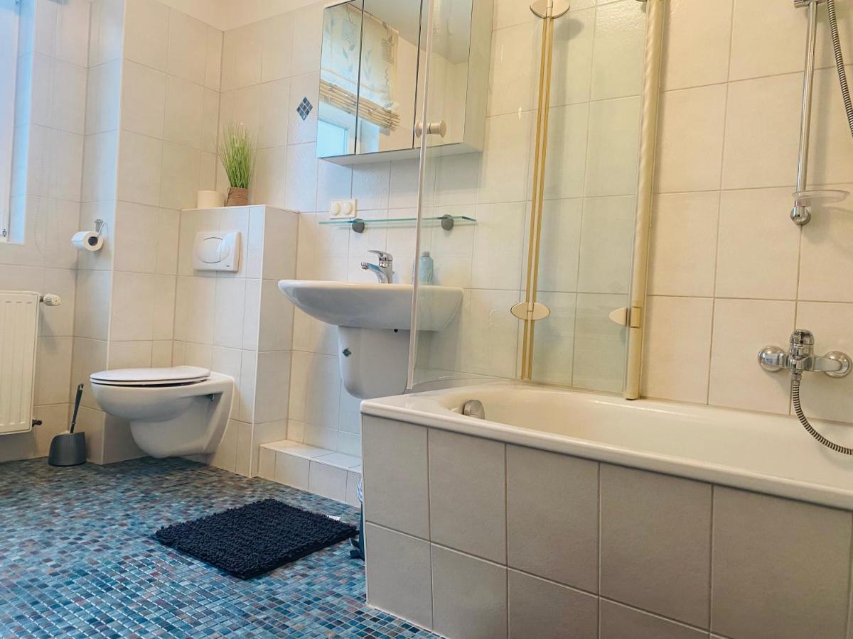 Kapitaenshaus An Der Warnow Mit Sauna Ρόστοκ Εξωτερικό φωτογραφία